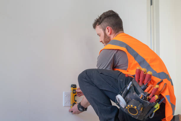 Best Licensed Electrician  in Ttapoisett Center, MA